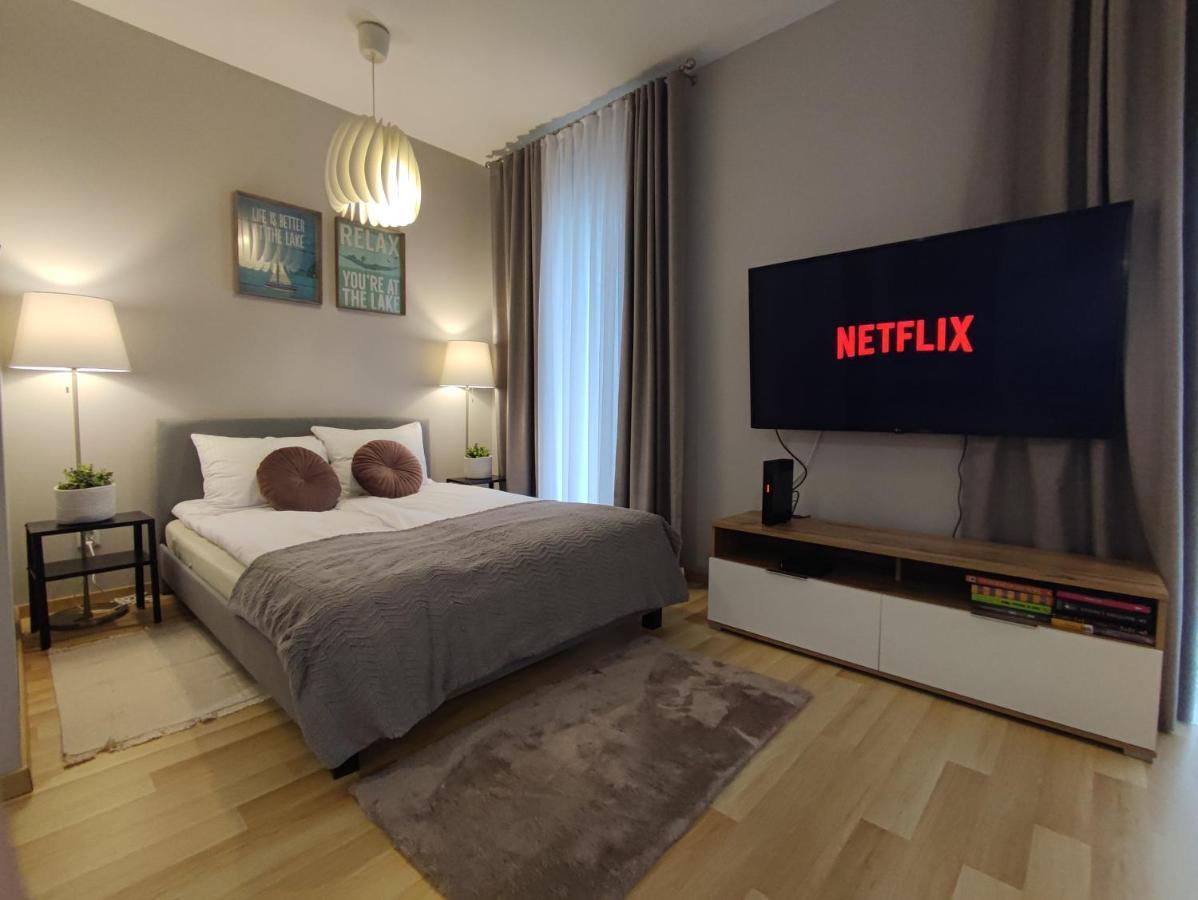 Marina Apartment - Przy Jeziorze, Taras, Tv55" Z Netflix I Prime, Parking Ilawa Luaran gambar
