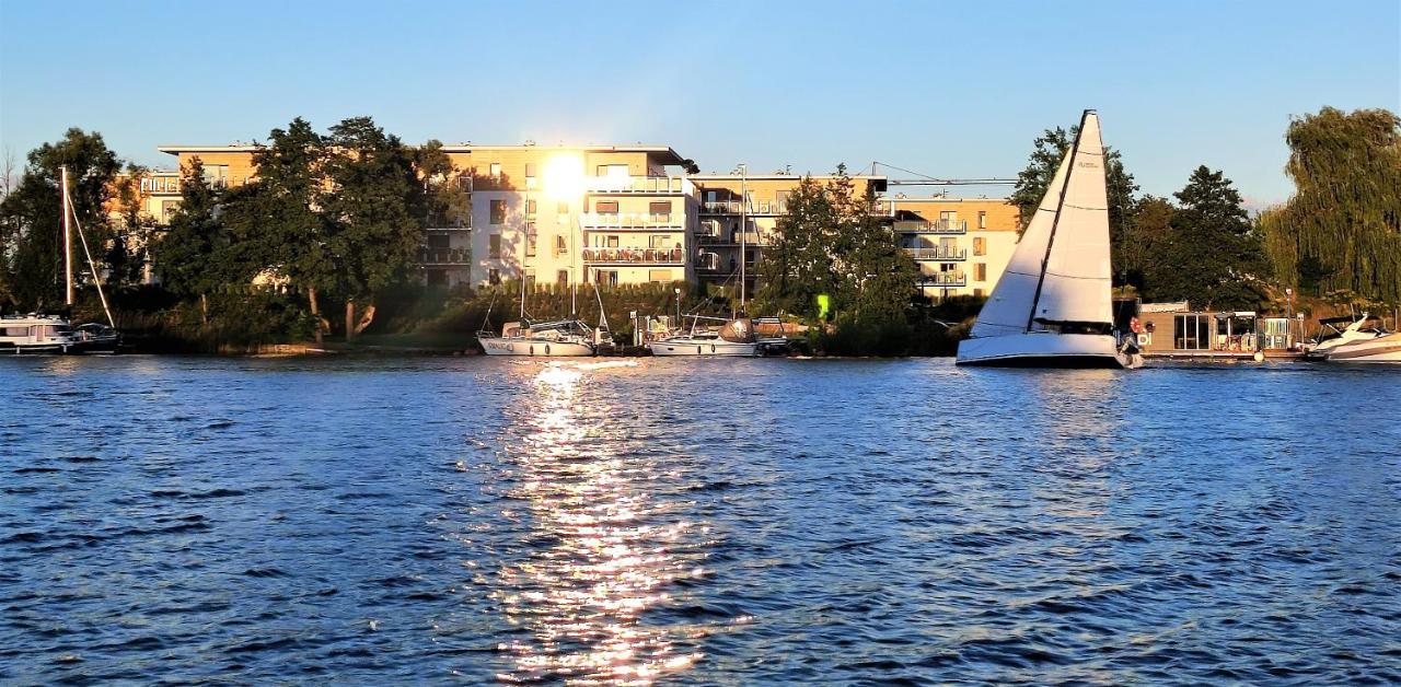 Marina Apartment - Przy Jeziorze, Taras, Tv55" Z Netflix I Prime, Parking Ilawa Luaran gambar
